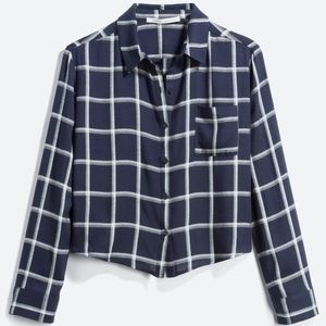 Collective Concepts Emanda Cropped Navy Plaid Button Down Top